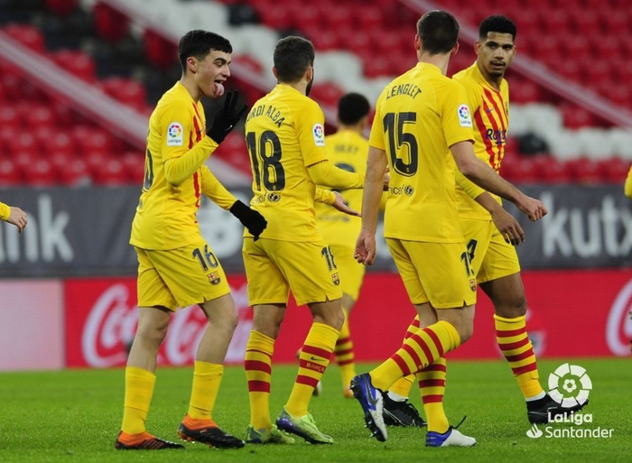 刚刚！布鲁克林篮网迎来里程碑梅西与30激战塞尔维亚队分钟，曼联球迷沸腾的简单介绍